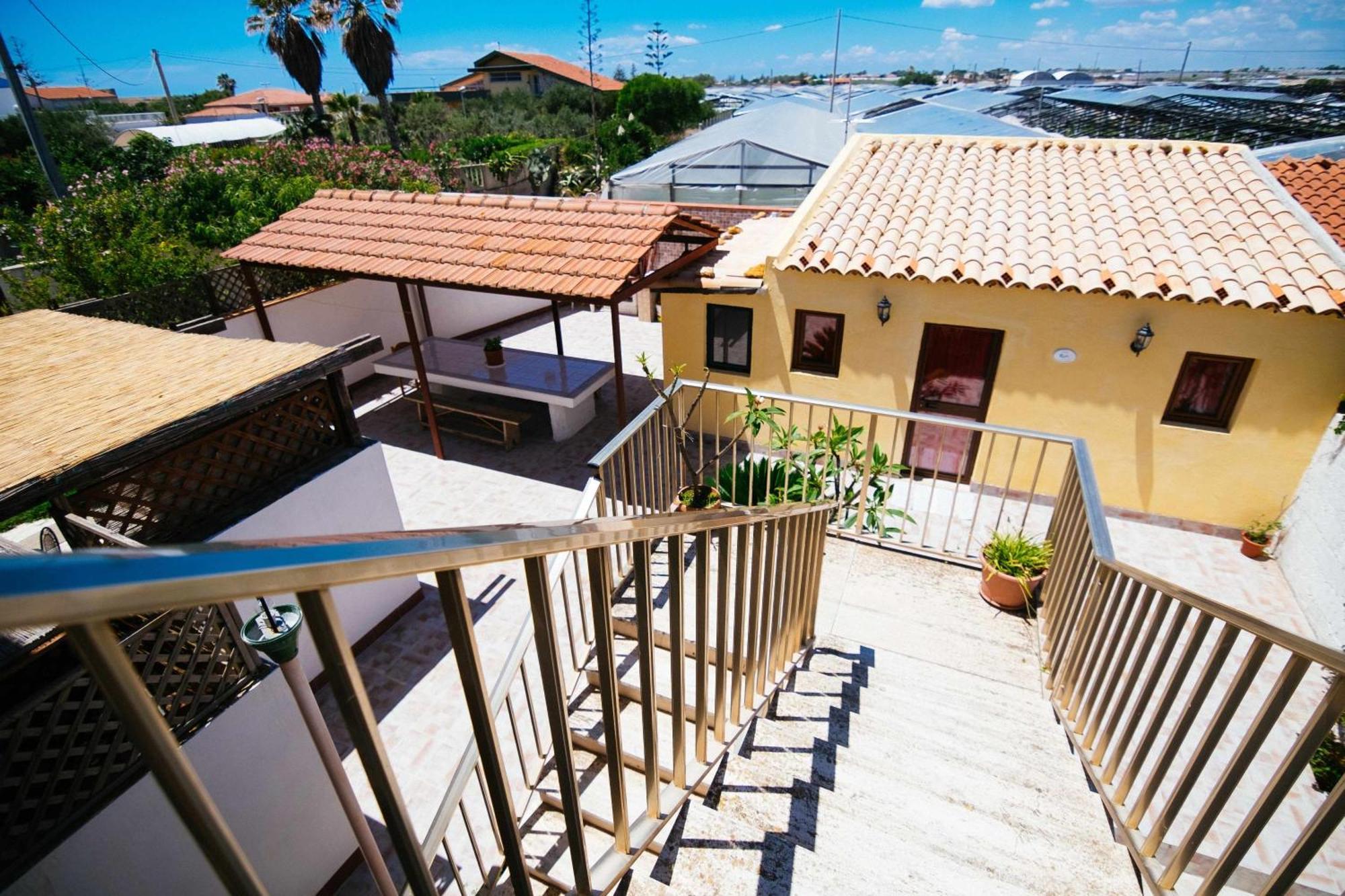 Mediterranean Sunset Villa 푼타브라쎄토 외부 사진